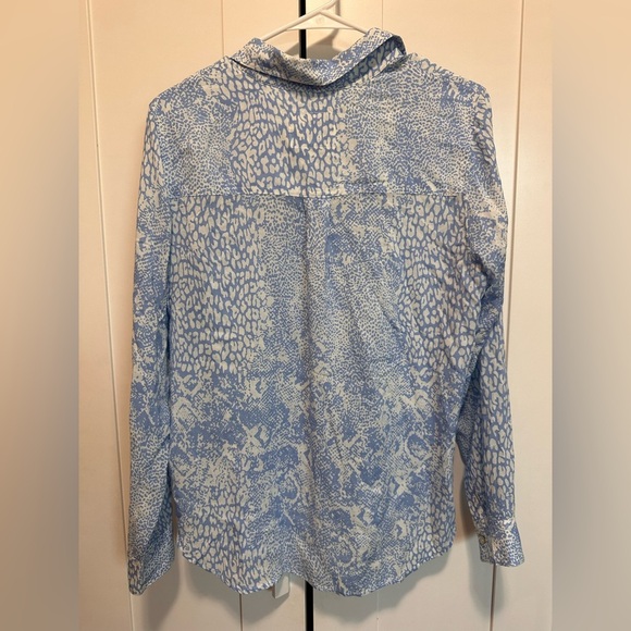 Rails Josephine Aqua Mixed Animal Size M Blue & White Button Up Shirt‎ - Picture 7 of 13